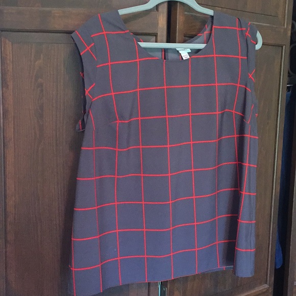 Merona Tops - Merona gray and orange windowpane shell